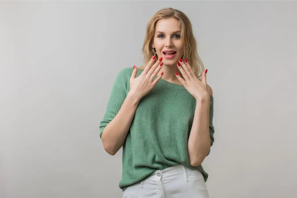 Cor-de-esmalte-de-gente-rica