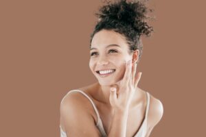 O Que é Ácido Hialurônico? 5 Benefícios Para Sua Pele
